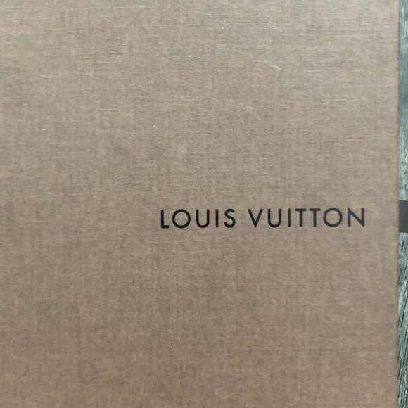 Louis Vuitton Authentic box - Picture 3 of 6